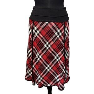 NEW Green 3 4 Panel Plaid‎  A Line Skirt Size Small Red Black High Rise USA